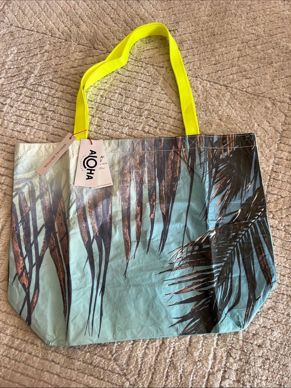 ALOHA Collection Turquoise Palm Print Tote Neon Yellow Handles limited ed z1